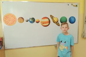 uczeń przy tablicy